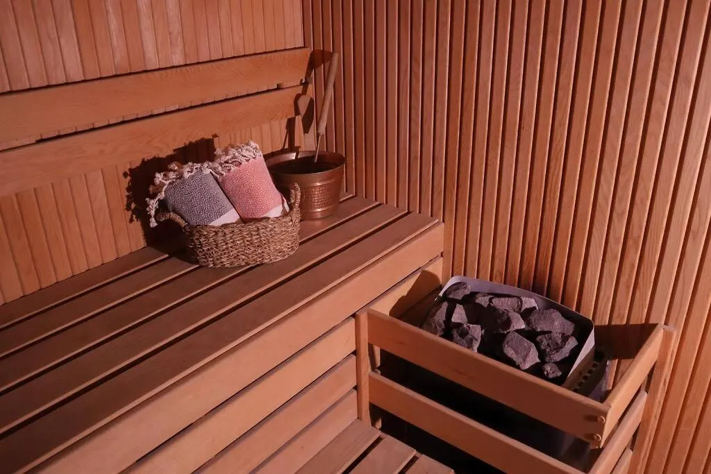 Delux Private Jacuzzi And Sauna Inside The Flat 이스탄불